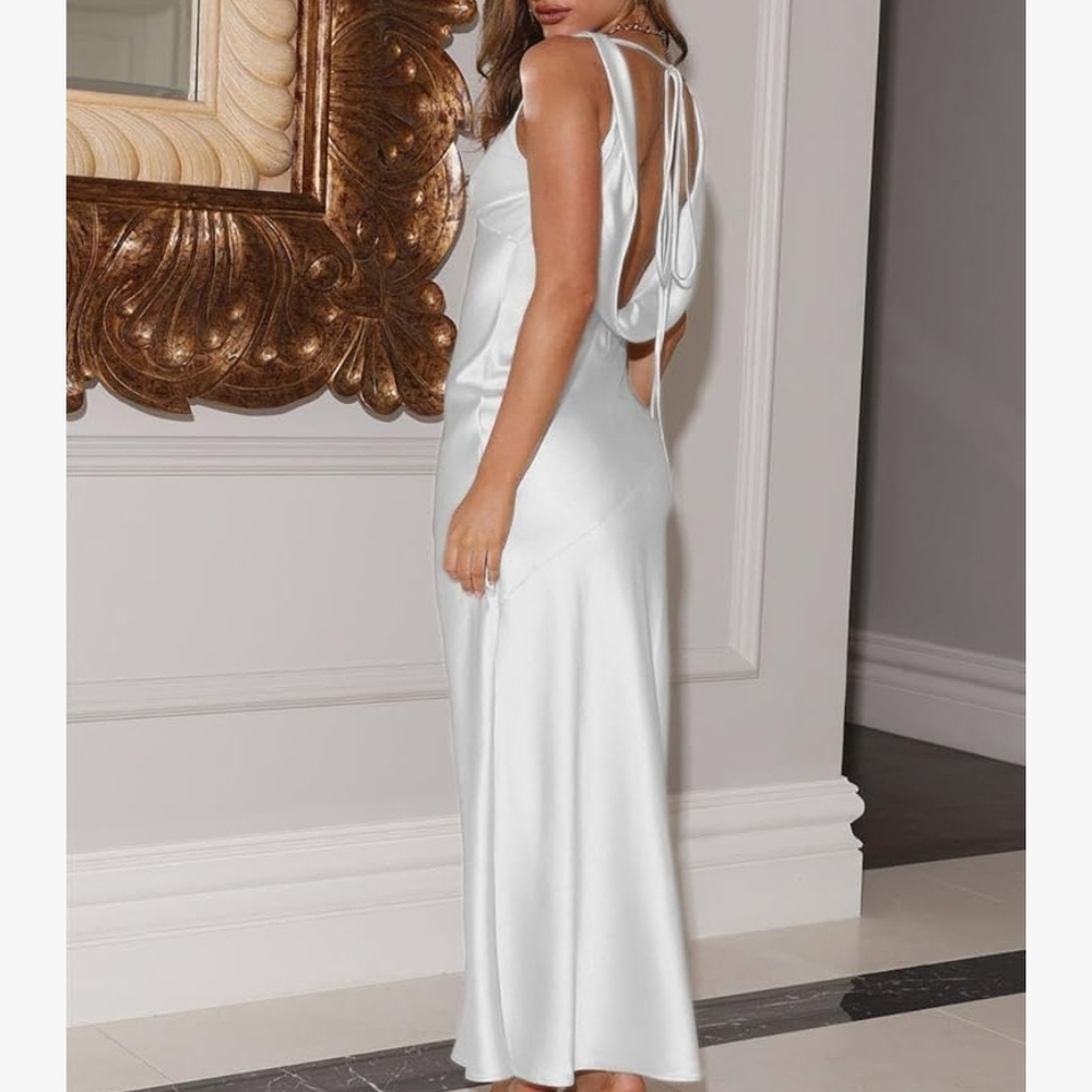 Vubiya Size L White Satin Dress V Neck